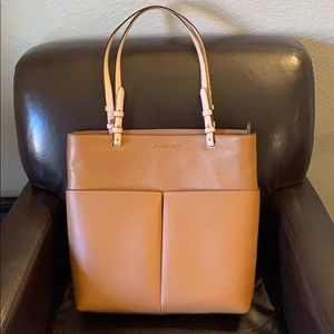 Michael Kors tote